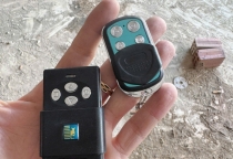 Remote cửa cuốn – Thiết bị điều khiển cho cửa tự động