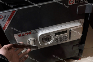 Cách Hay Giúp Tự Sửa Khóa Két Sắt Không Cần Gọi Thợ